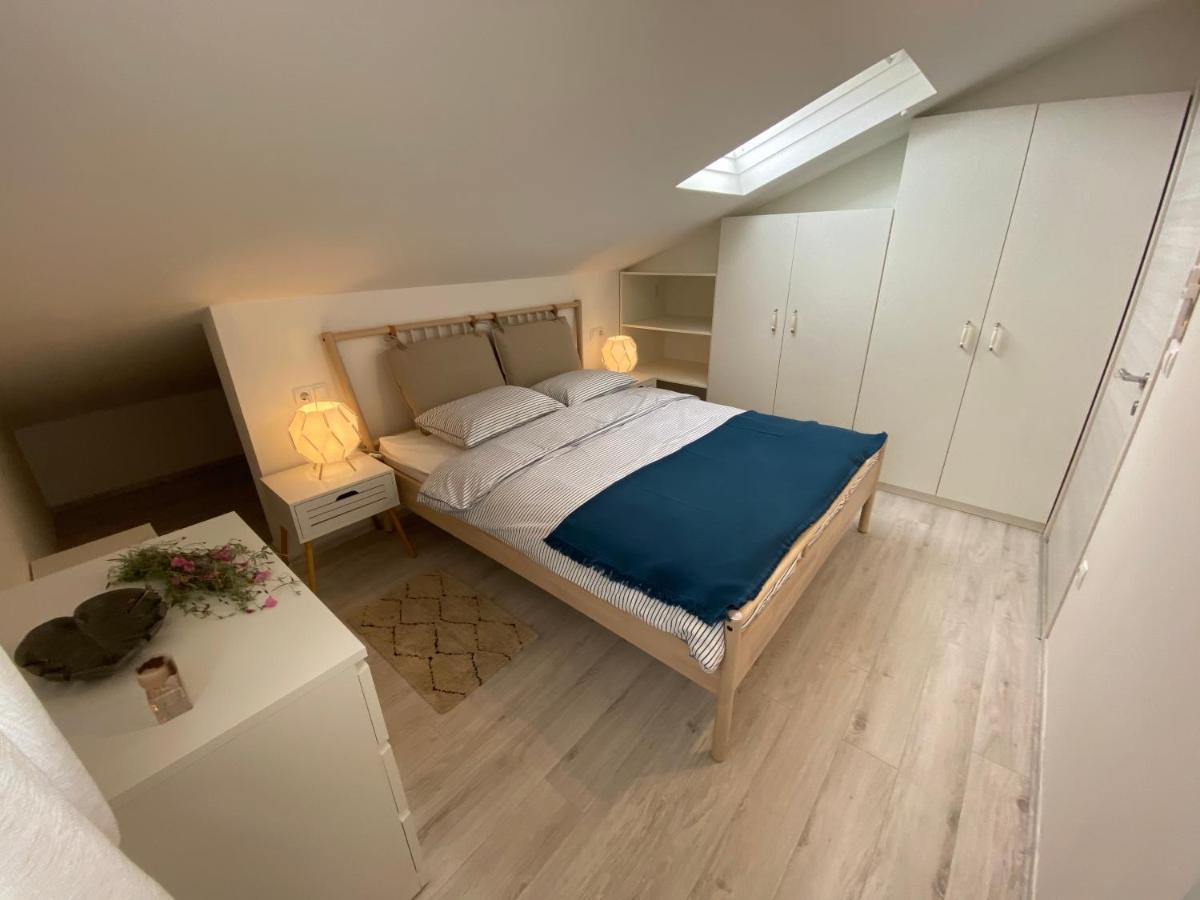Apartment Vital Nerezine Buitenkant foto