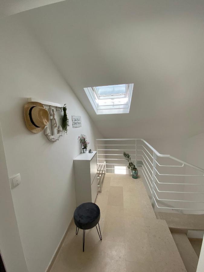 Apartment Vital Nerezine Buitenkant foto