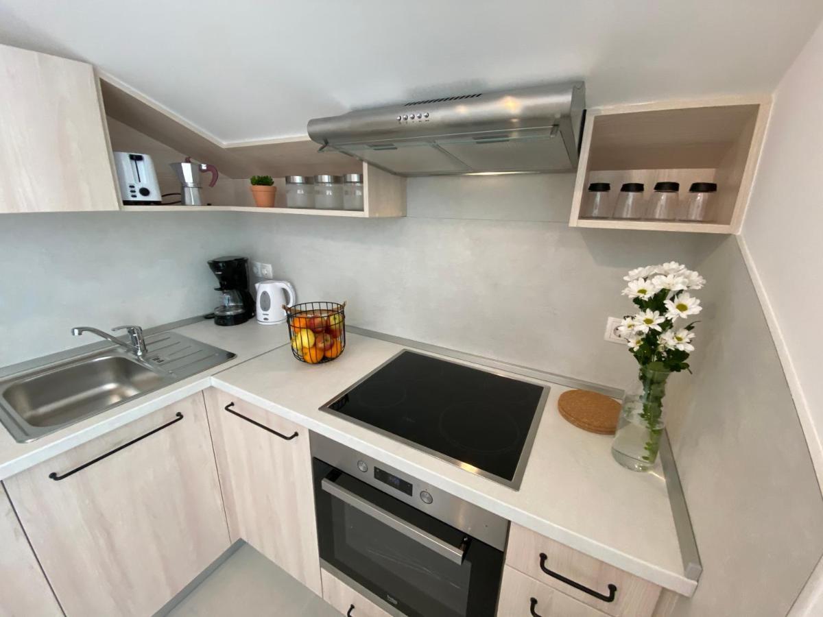 Apartment Vital Nerezine Buitenkant foto
